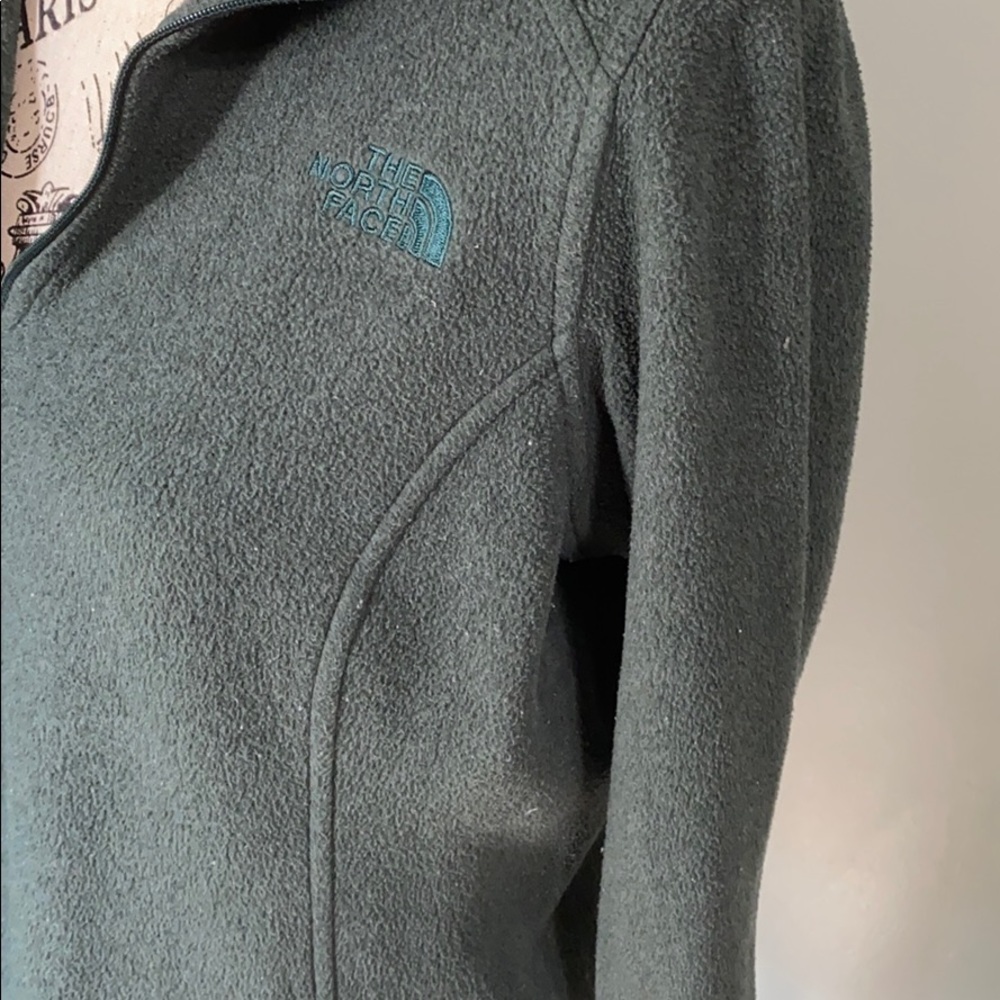 Dark Green North Face Pull Over - image 2